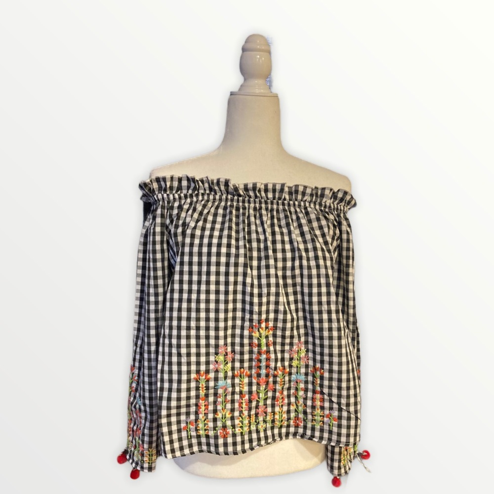 Derek Heart Black & White Gingham With Floral Embroidery Of the Shoulder…